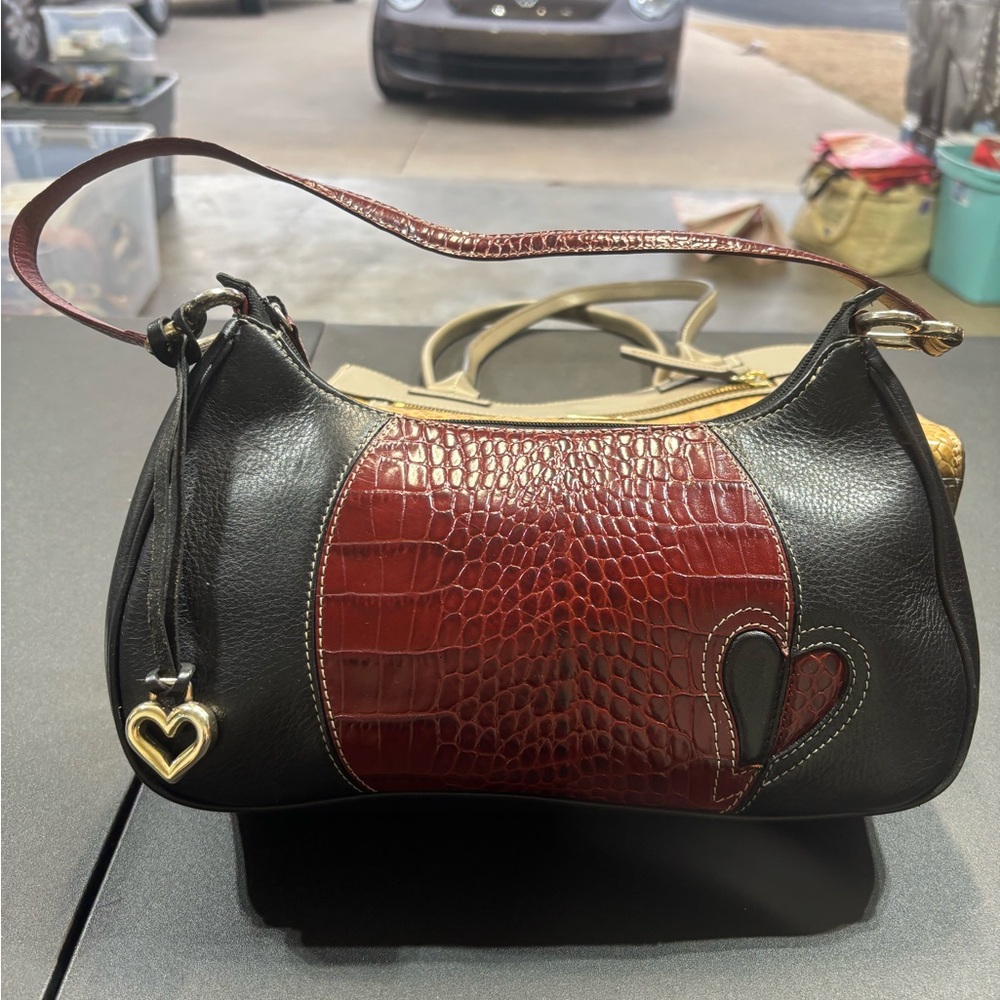 Elegant Black and Red Handbag